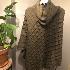 Francesca’s brown poncho